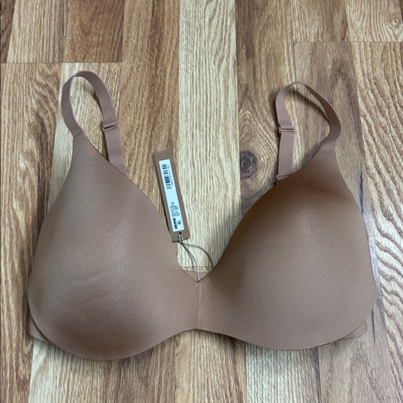 Skims Wireless Form Push Up Plunge Bra size 34 DD - Picture 2 of 15